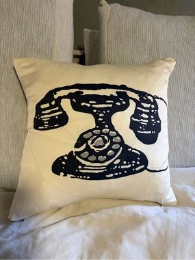 Rare west elm retro telephone 100% silk pillow cover